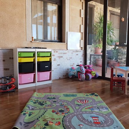 Hostal Cabanas Carboneras de Guadazaon Екстер'єр фото