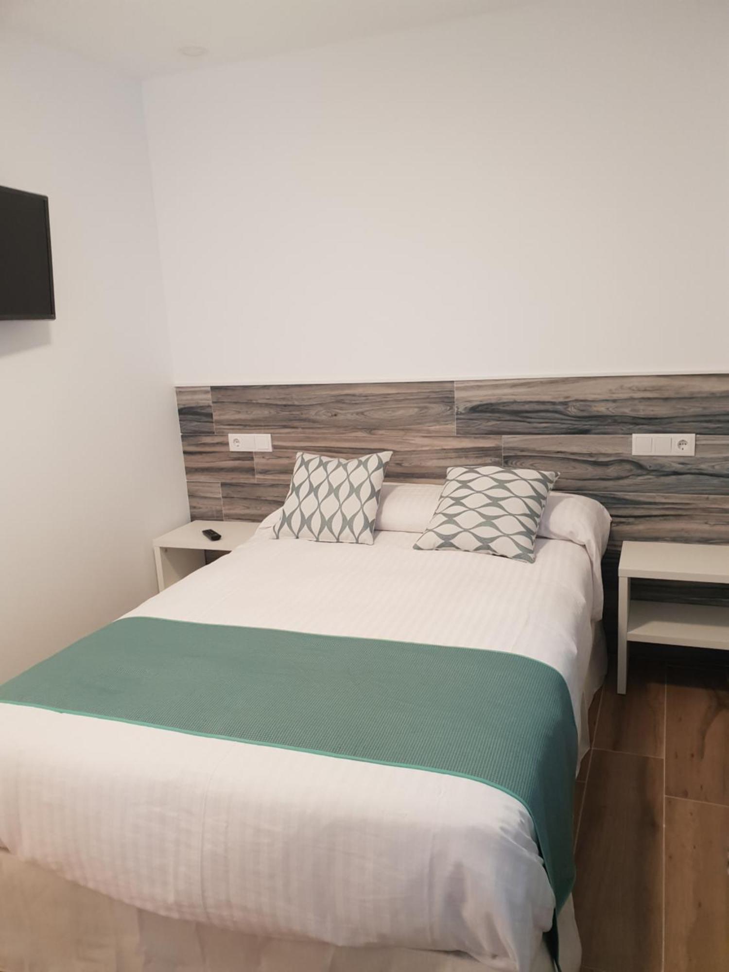 Hostal Cabanas Carboneras de Guadazaon Екстер'єр фото